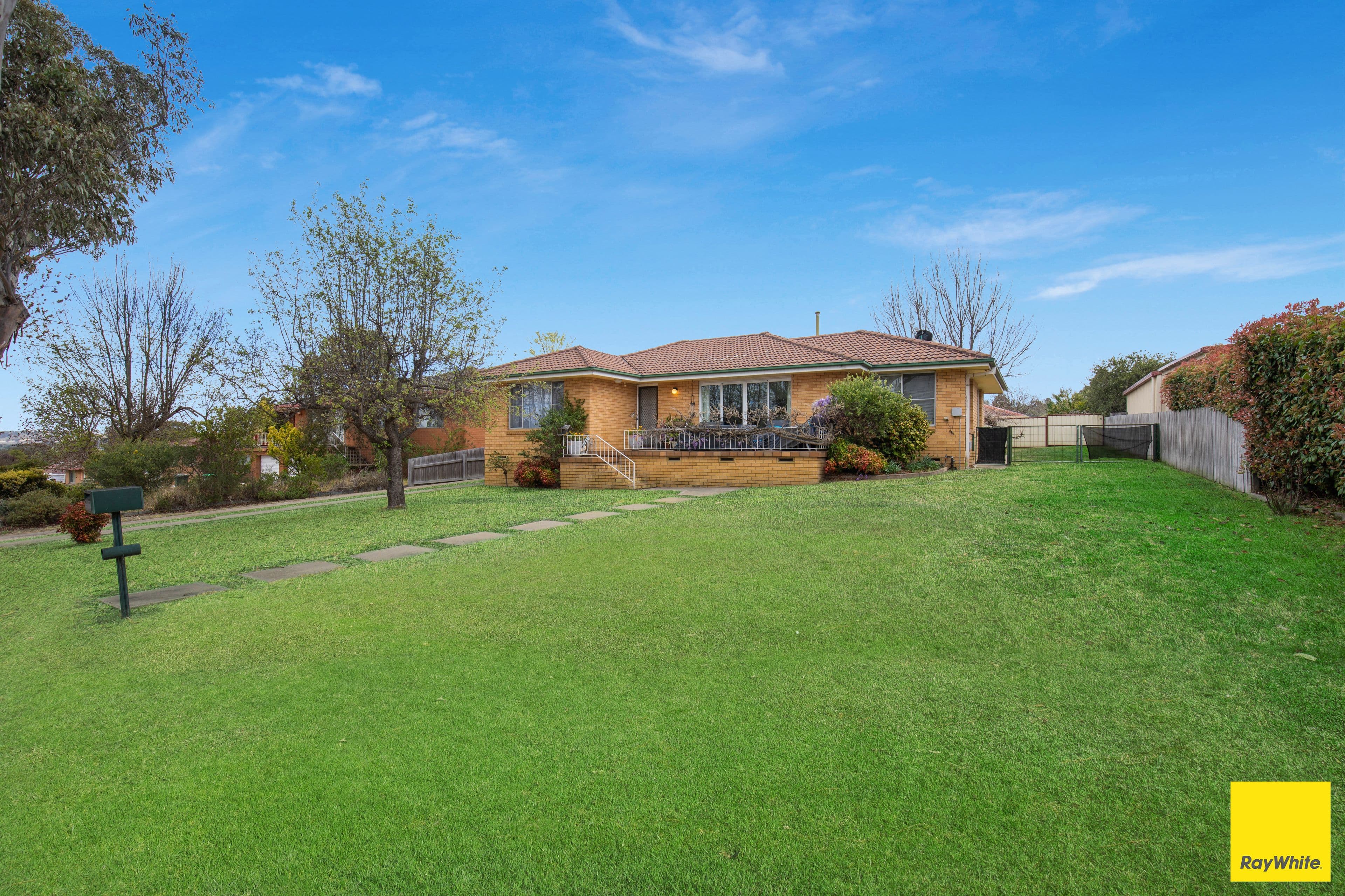 14 Arundel Drive, Armidale NSW 2350, Armidale - Thumbnail 2