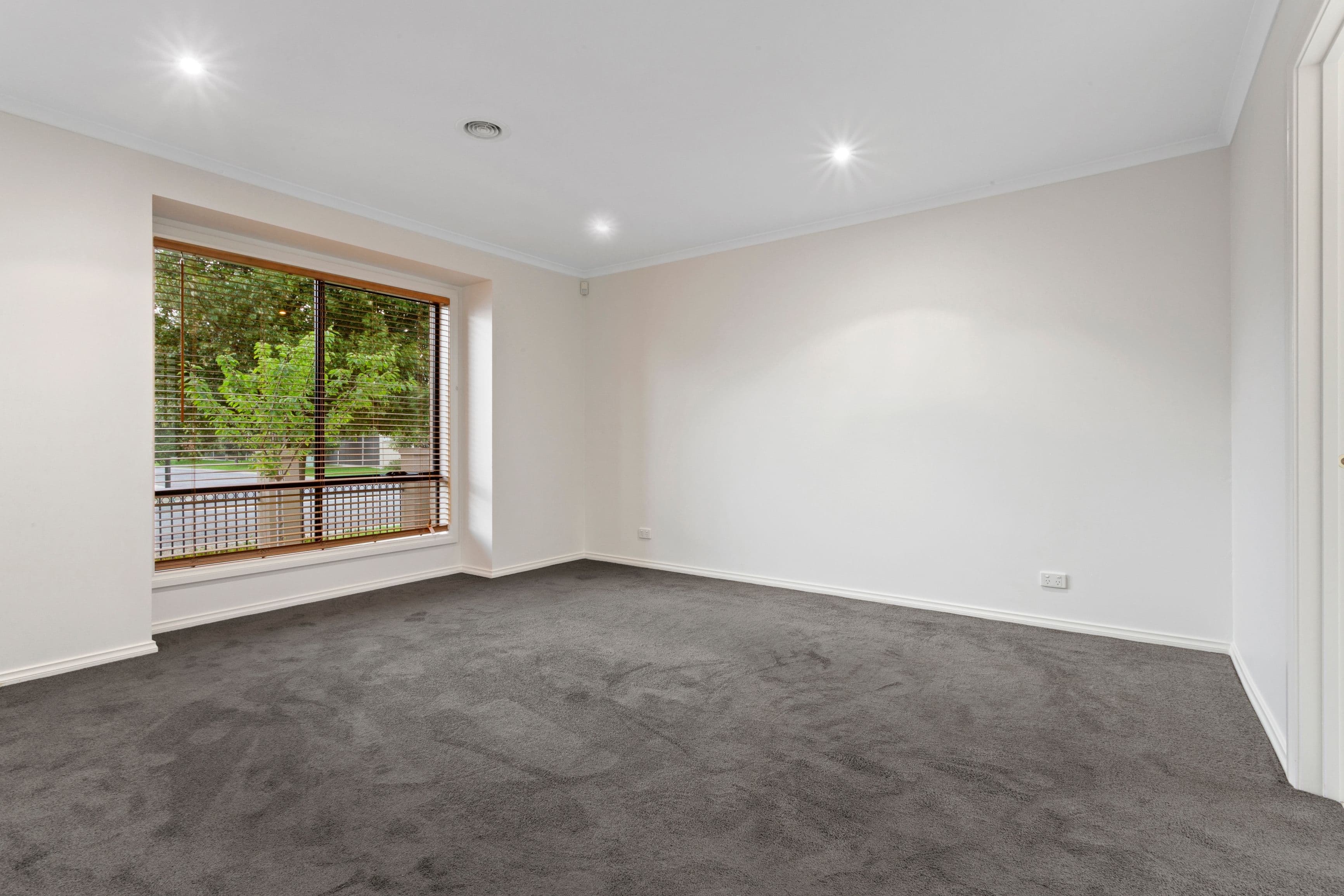 15 Parramatta Walk, Craigieburn VIC 3064, Craigieburn - Thumbnail 7