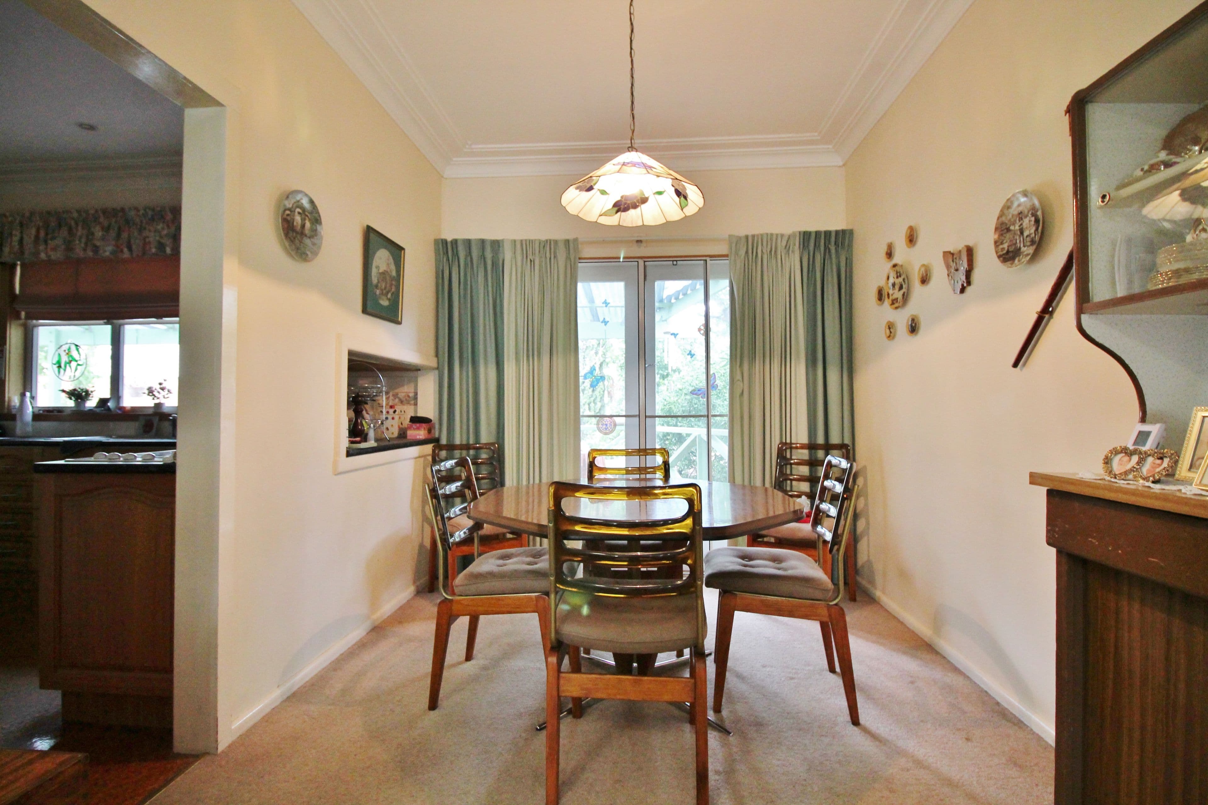 21 Whiteman Avenue, Young NSW 2594, Young - Thumbnail 4
