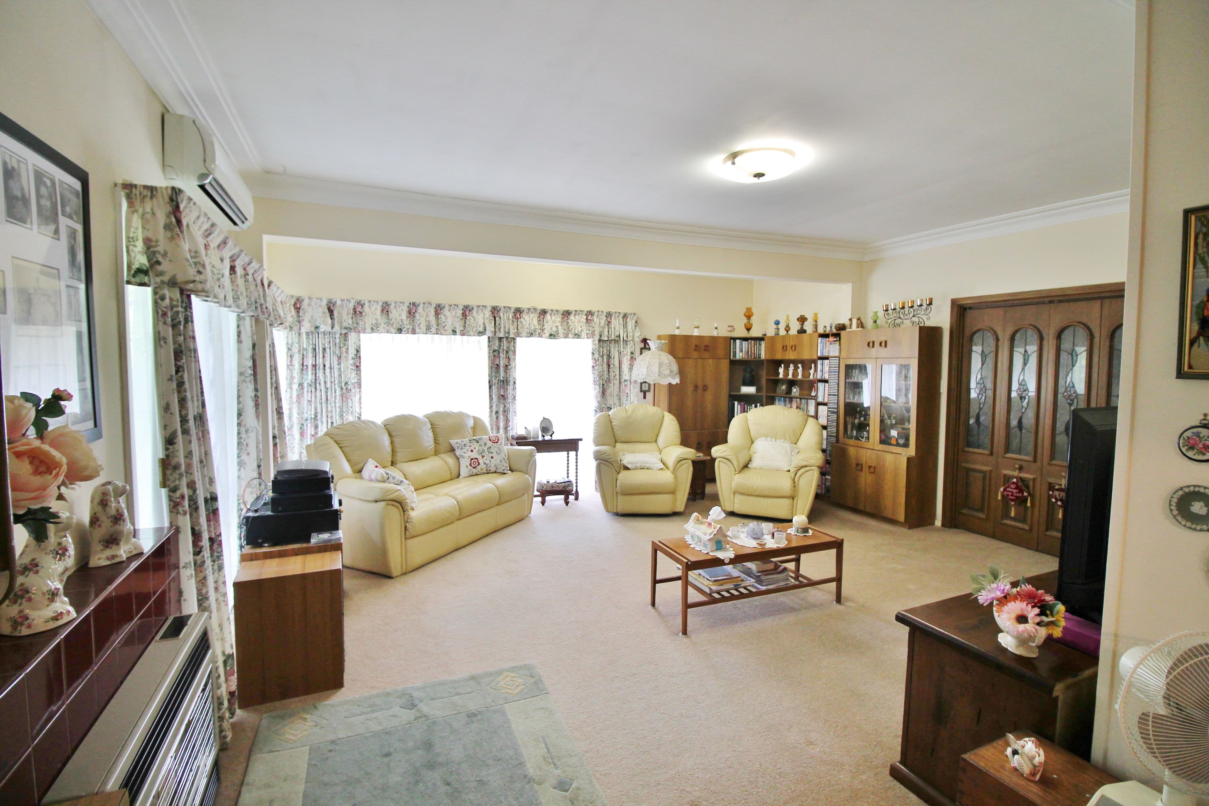 21 Whiteman Avenue, Young NSW 2594, Young - Thumbnail 5