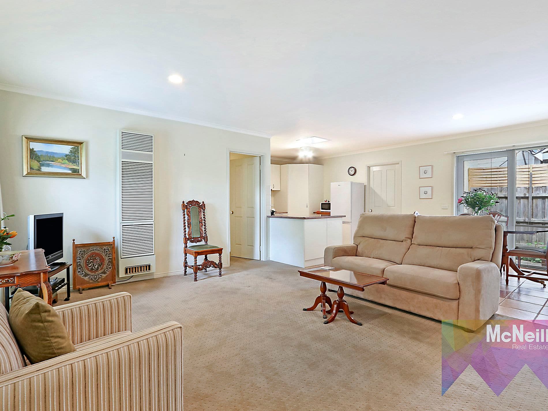 1 / 3 Cromdale Street, MOUNT MARTHA, Mount Martha - Thumbnail 3
