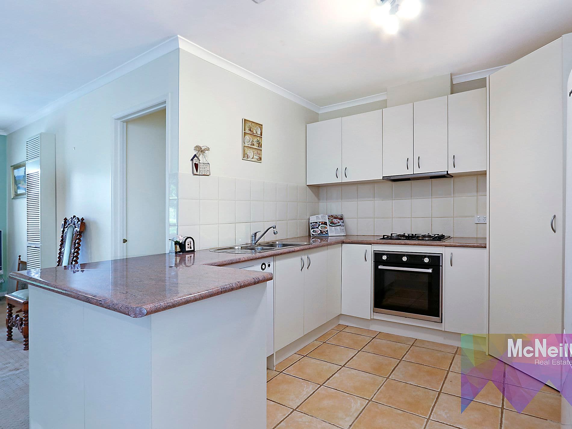 1 / 3 Cromdale Street, MOUNT MARTHA, Mount Martha - Thumbnail 5
