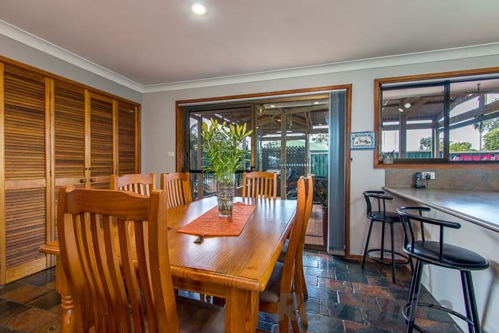 1 Percy Street, Hillsborough - Thumbnail 5