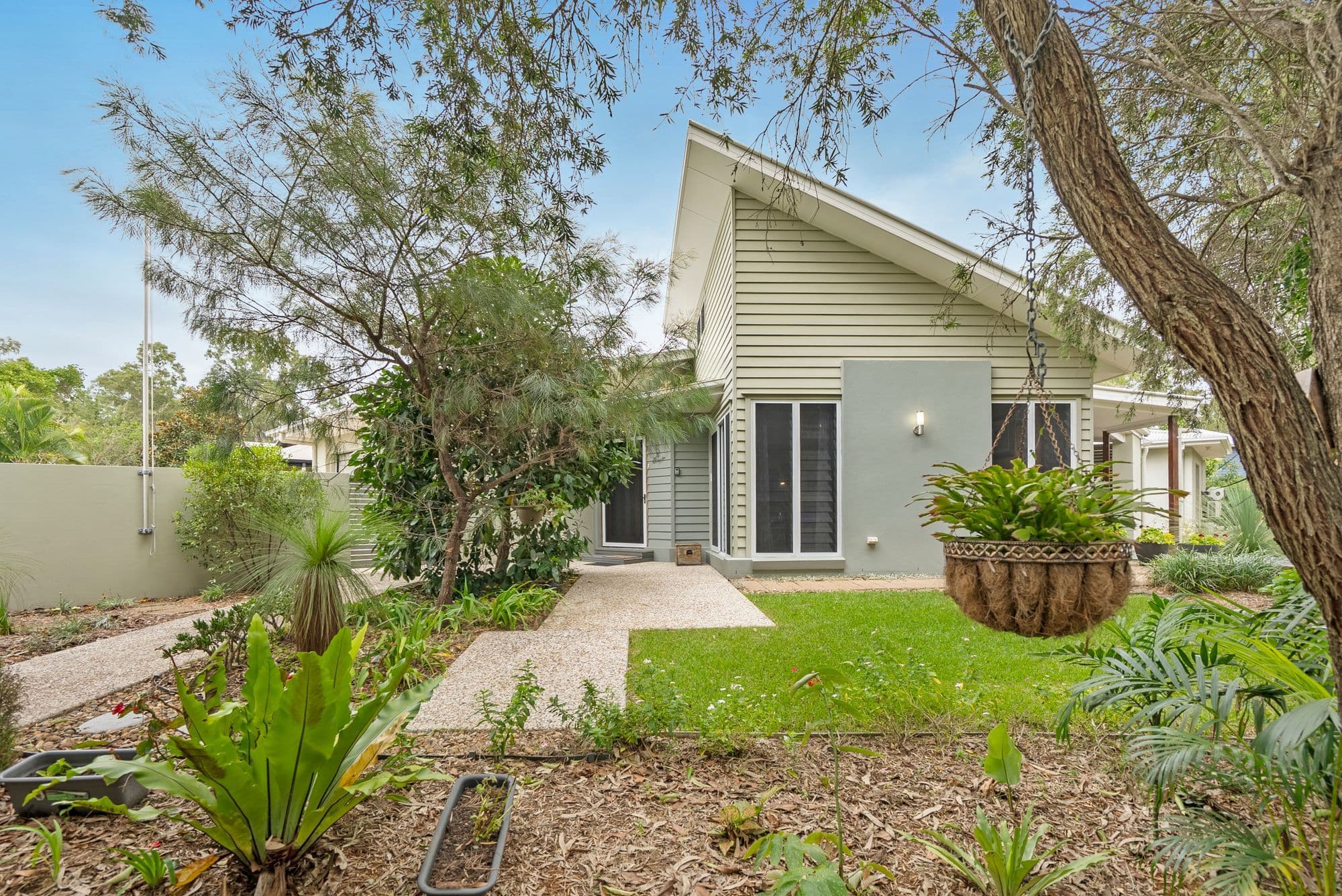 12 Cliff Salisbury Court, Samford Village QLD 4520, Samford Village - Thumbnail 2