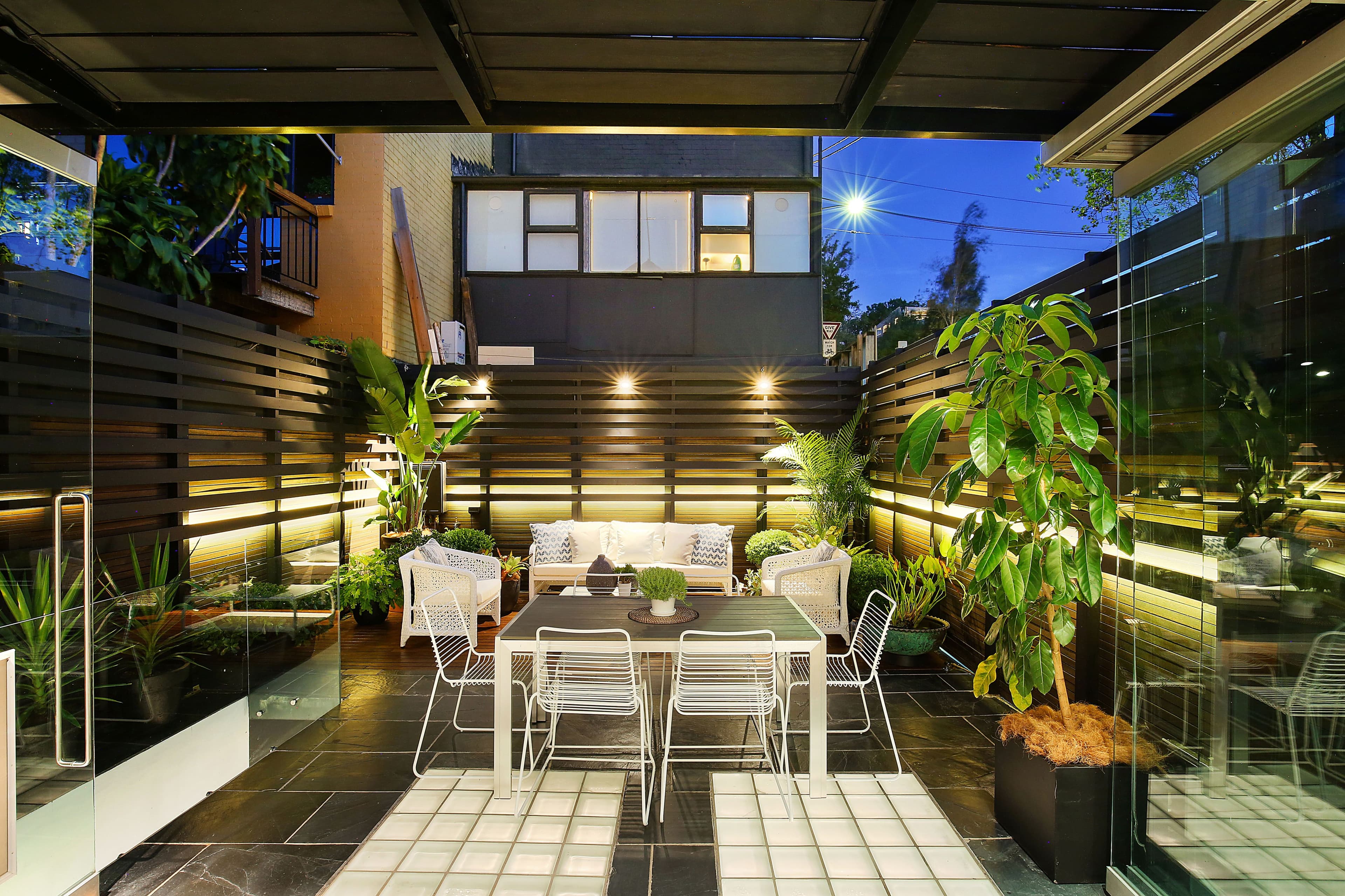 42 Little Riley Street, Surry Hills - Thumbnail 3
