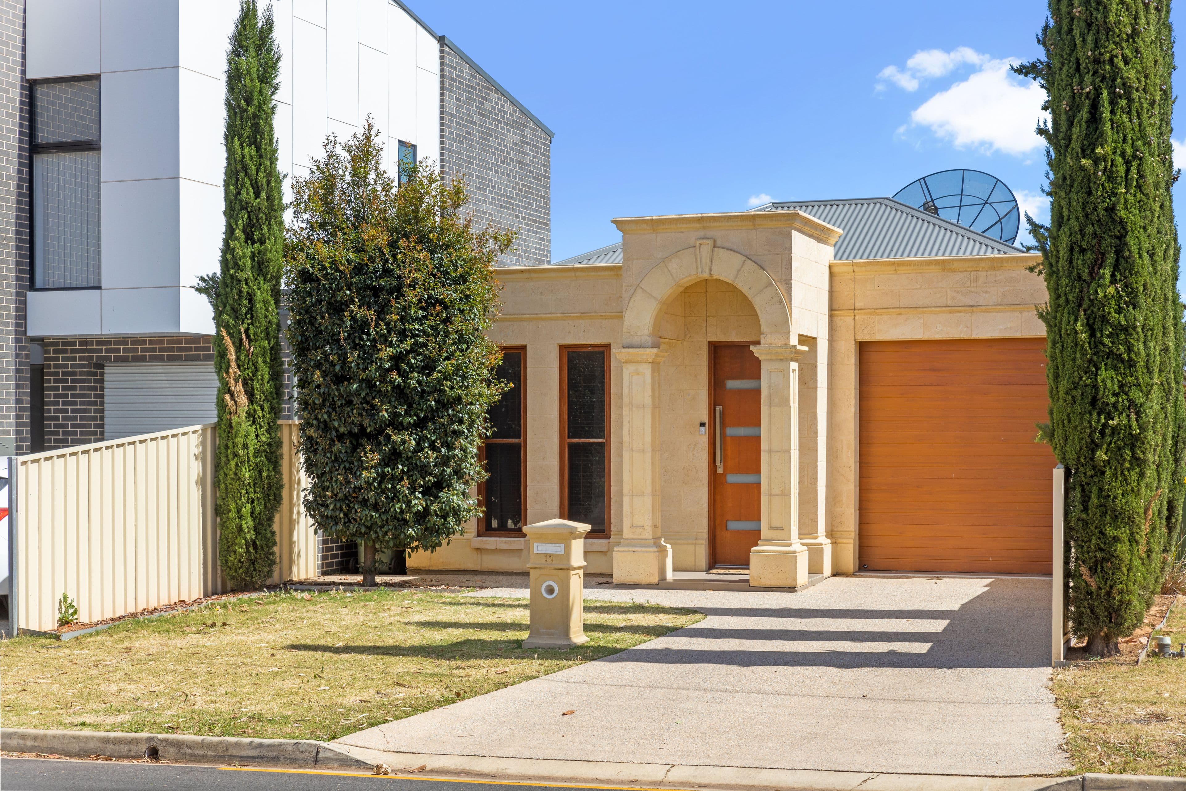 13 Hancock Avenue, Campbelltown SA 5074, Campbelltown - Thumbnail 2