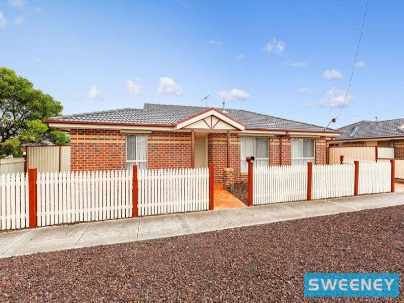 35 Roser Drive, Altona Meadows - Image 1