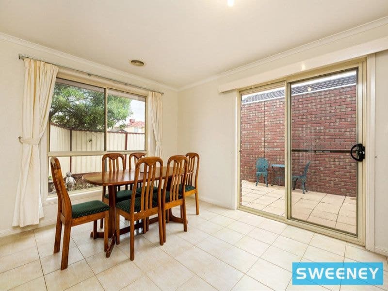 35 Roser Drive, Altona Meadows - Thumbnail 4