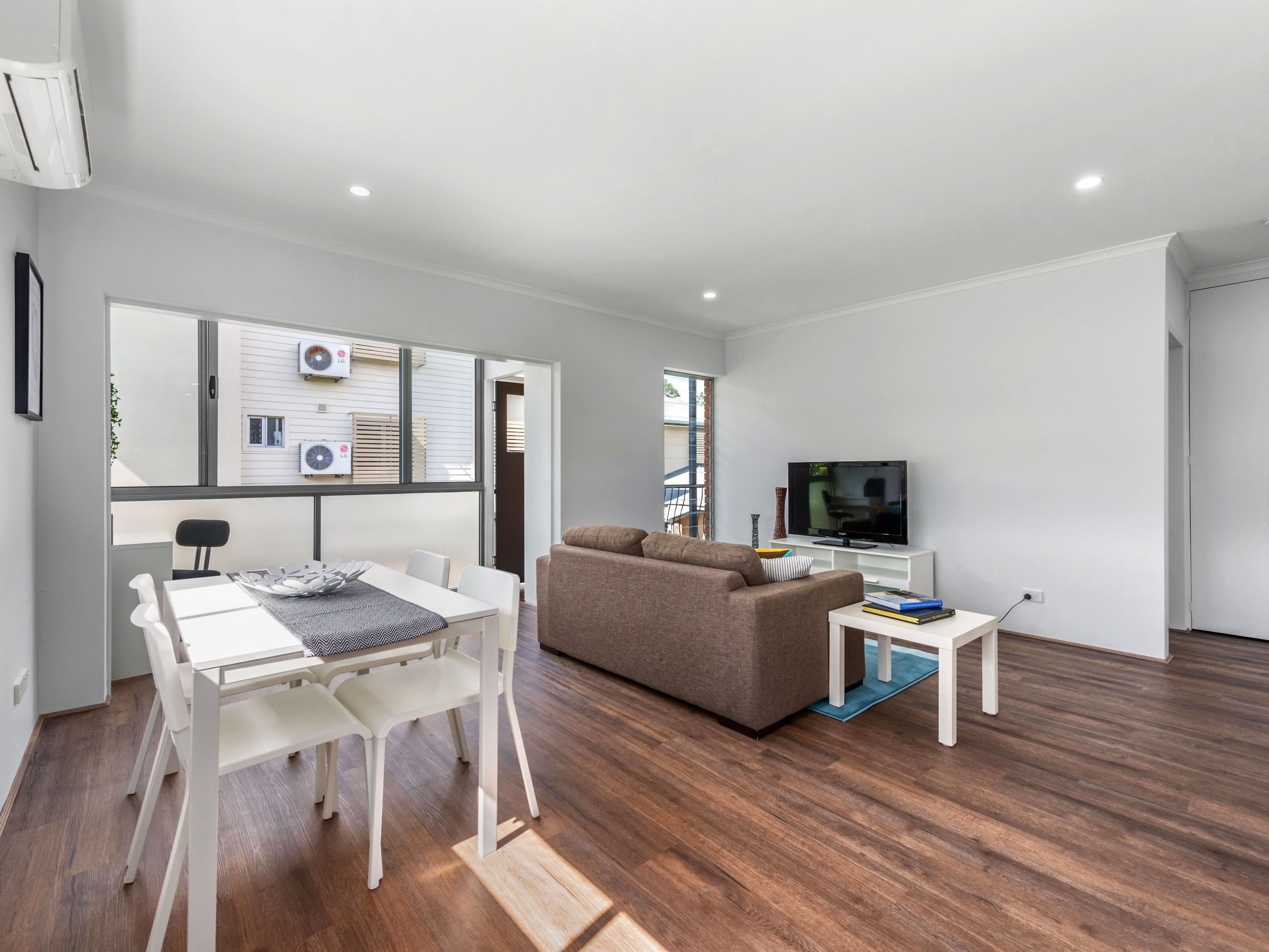 15 Deviney Street, Morningside QLD 4170, Morningside - Thumbnail 4