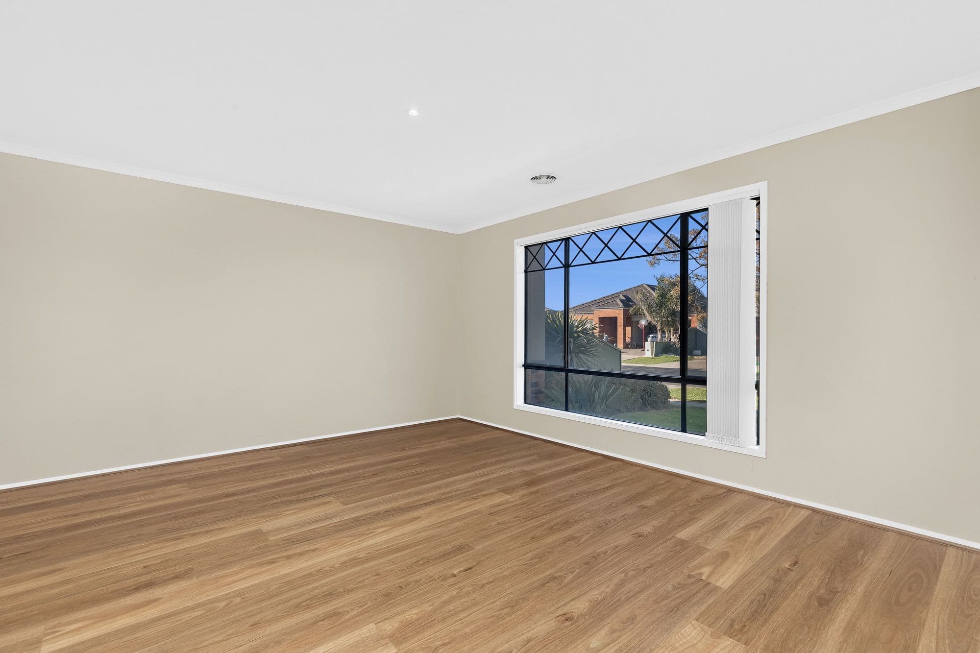 14 Ologhlen Drive, Wyndham Vale VIC 3024, Wyndham Vale - Thumbnail 4