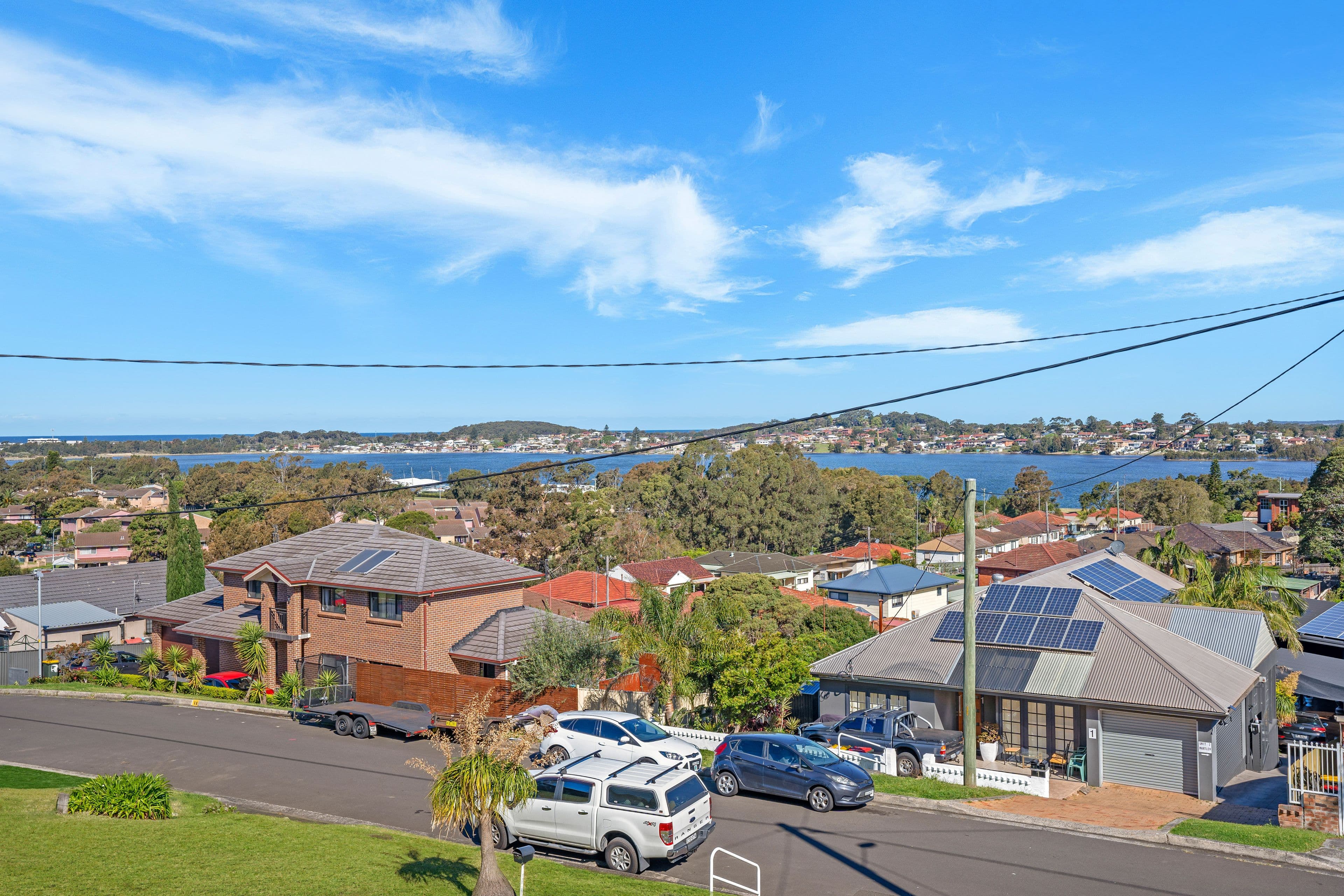 14 Canberra Road, Lake Heights NSW 2502, Lake Heights - Thumbnail 3