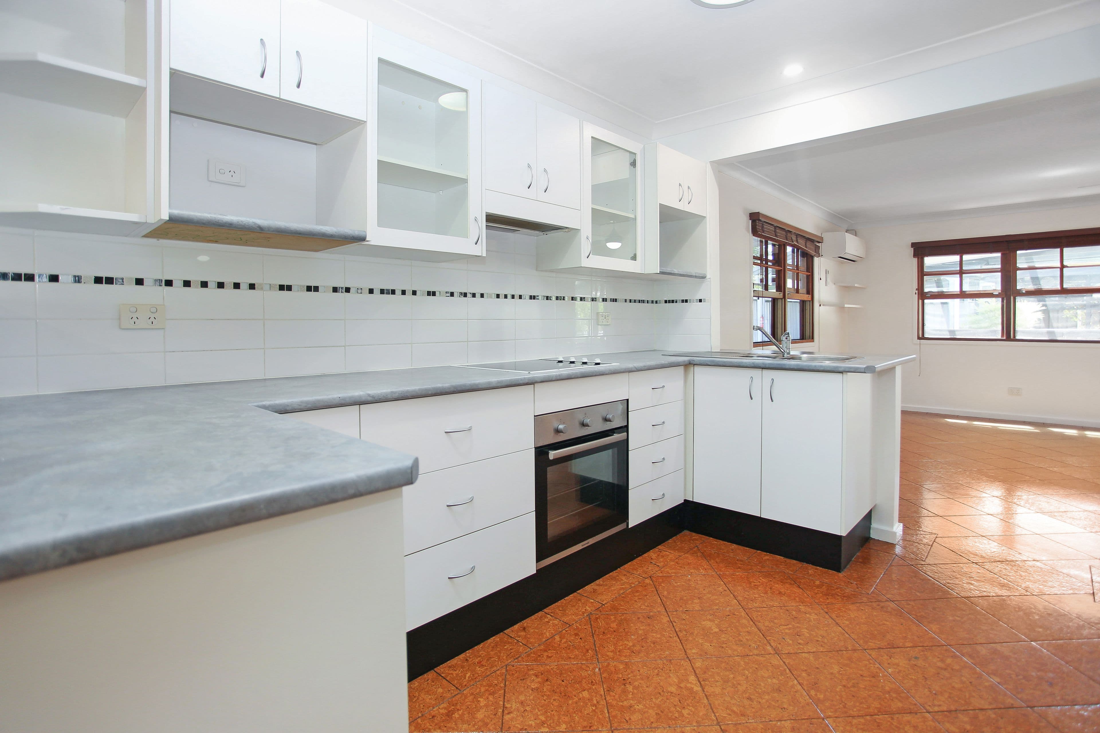 27 Binda Street, Hawks Nest NSW 2324, Hawks Nest - Thumbnail 4
