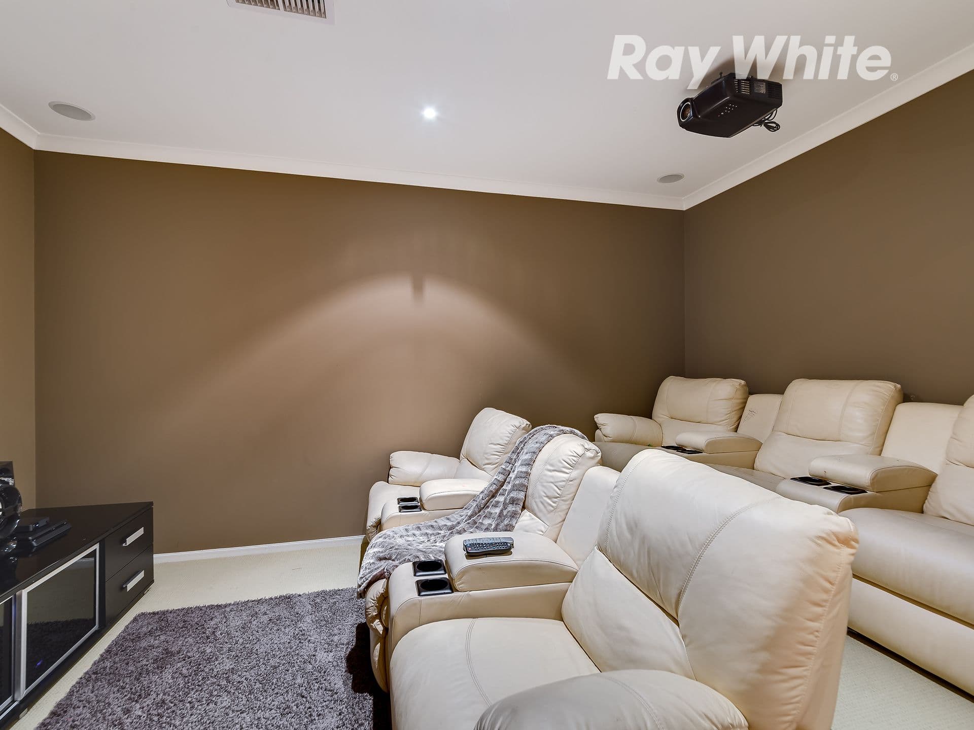 24 Abercrombie Grove, Epping VIC 3076, Epping - Thumbnail 7