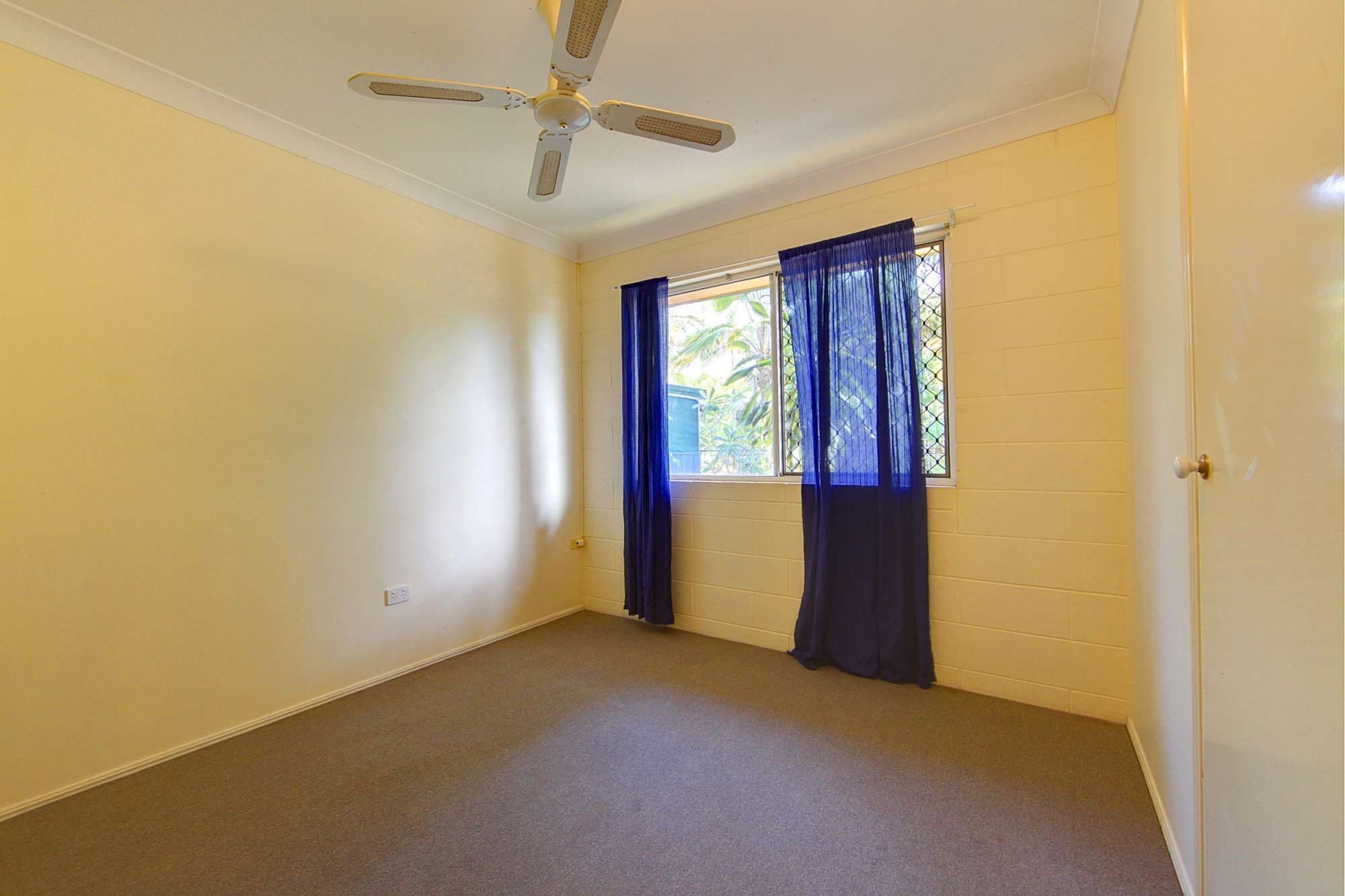 7 Barnaby Court, BURDELL QLD 4818, Burdell - Thumbnail 8