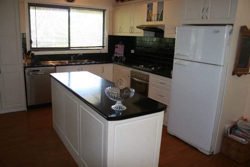 25 Victoria Street, ROCHESTER VIC 3561, Rochester - Thumbnail 3