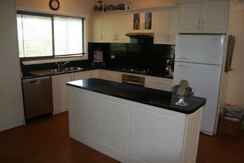 25 Victoria Street, ROCHESTER VIC 3561, Rochester - Thumbnail 4