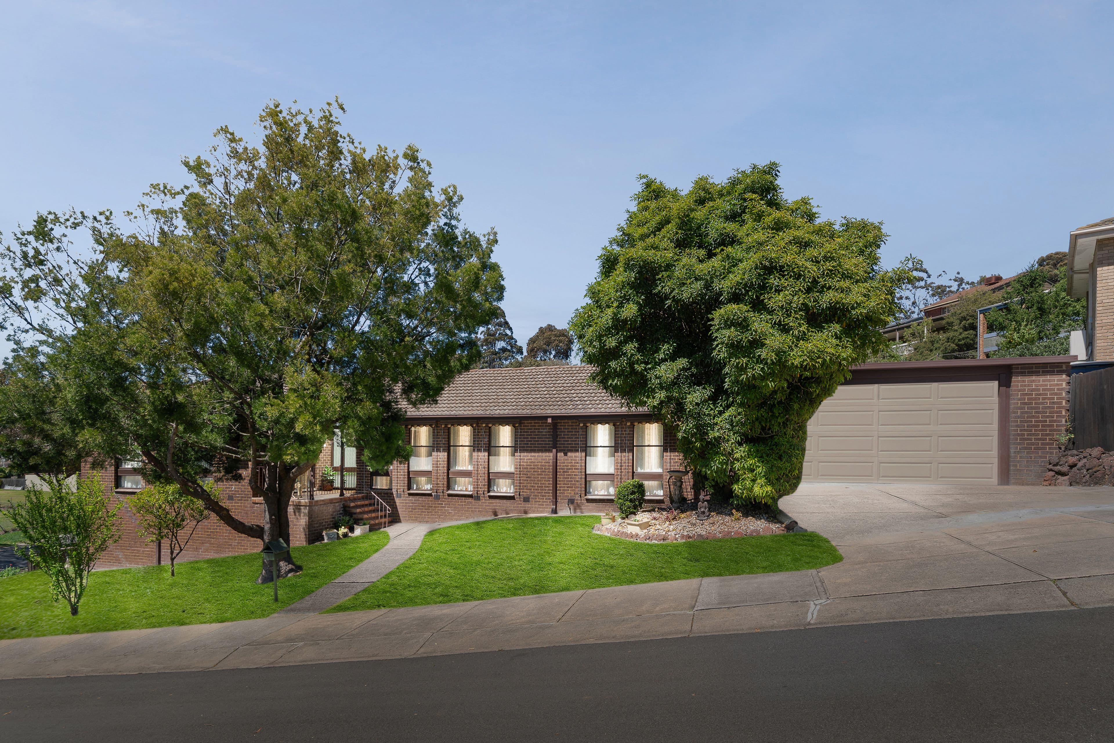 2 Maguire Drive, Sunbury VIC 3429, Sunbury - Thumbnail 2