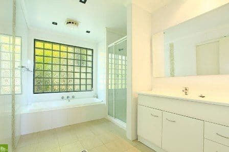 28 Kooranga Crescent, CORDEAUX HEIGHTS NSW 2526, Cordeaux Heights - Thumbnail 2