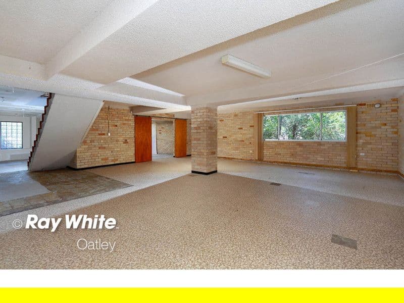 27 Koorabel Street, LUGARNO NSW 2210, Lugarno - Thumbnail 4