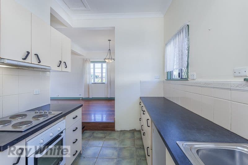 1 Blackwood Avenue, CANNON HILL QLD 4170, Cannon Hill - Thumbnail 2
