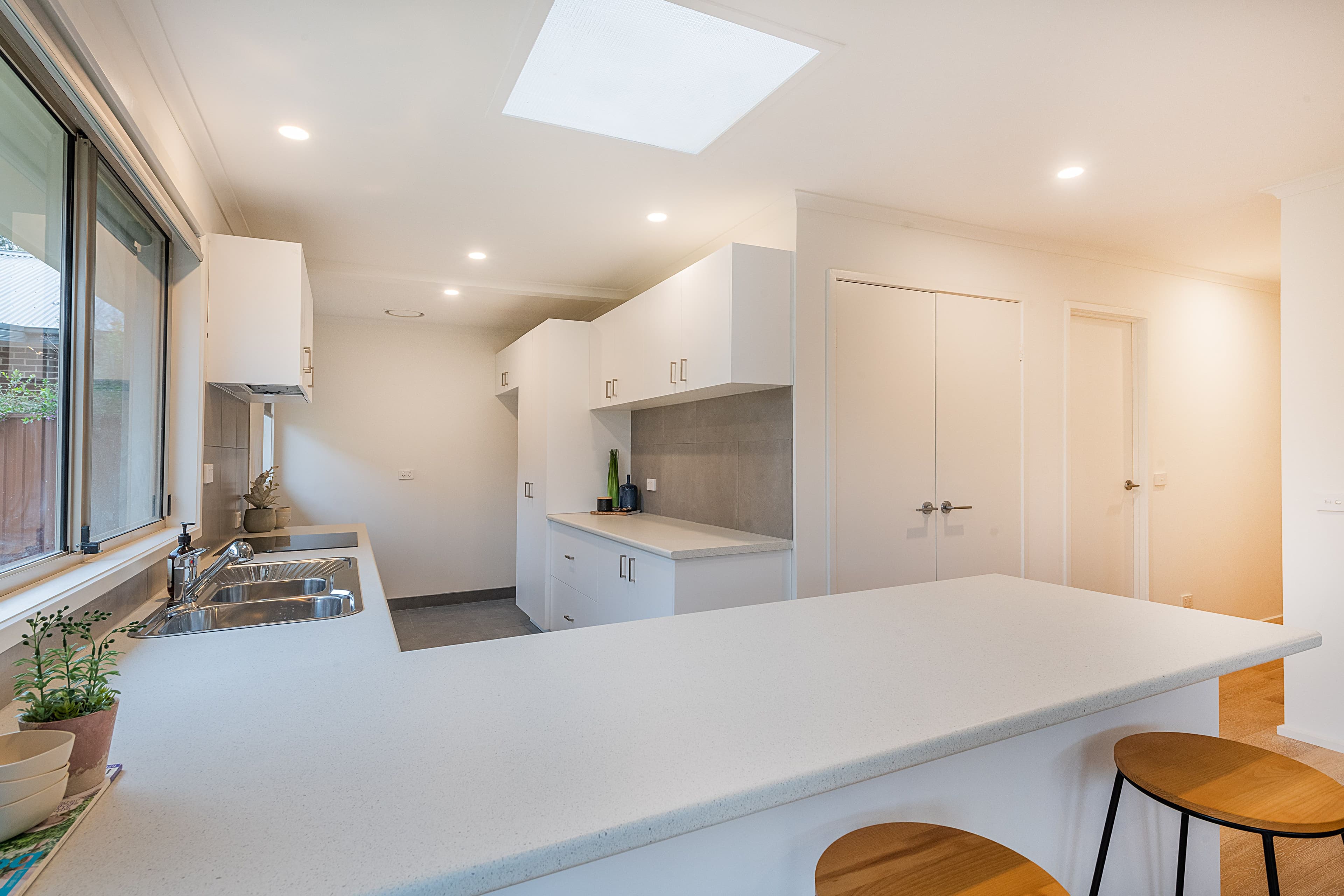 2 Graham Avenue, Kilsyth VIC 3137, Kilsyth - Thumbnail 3