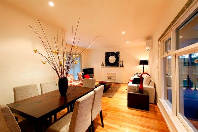 8 Lucille Avenue, RESERVOIR VIC 3073, Reservoir - Thumbnail 4