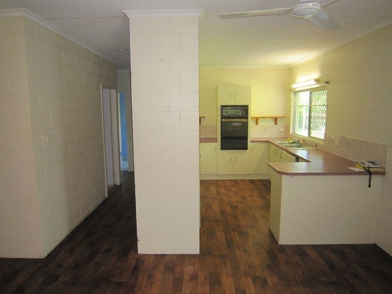 34 Tryal Street, BENTLEY PARK QLD 4869, Bentley Park - Thumbnail 4