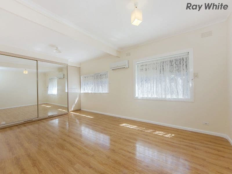 31 Manfred Avenue, St Albans VIC 3021, St Albans - Thumbnail 6