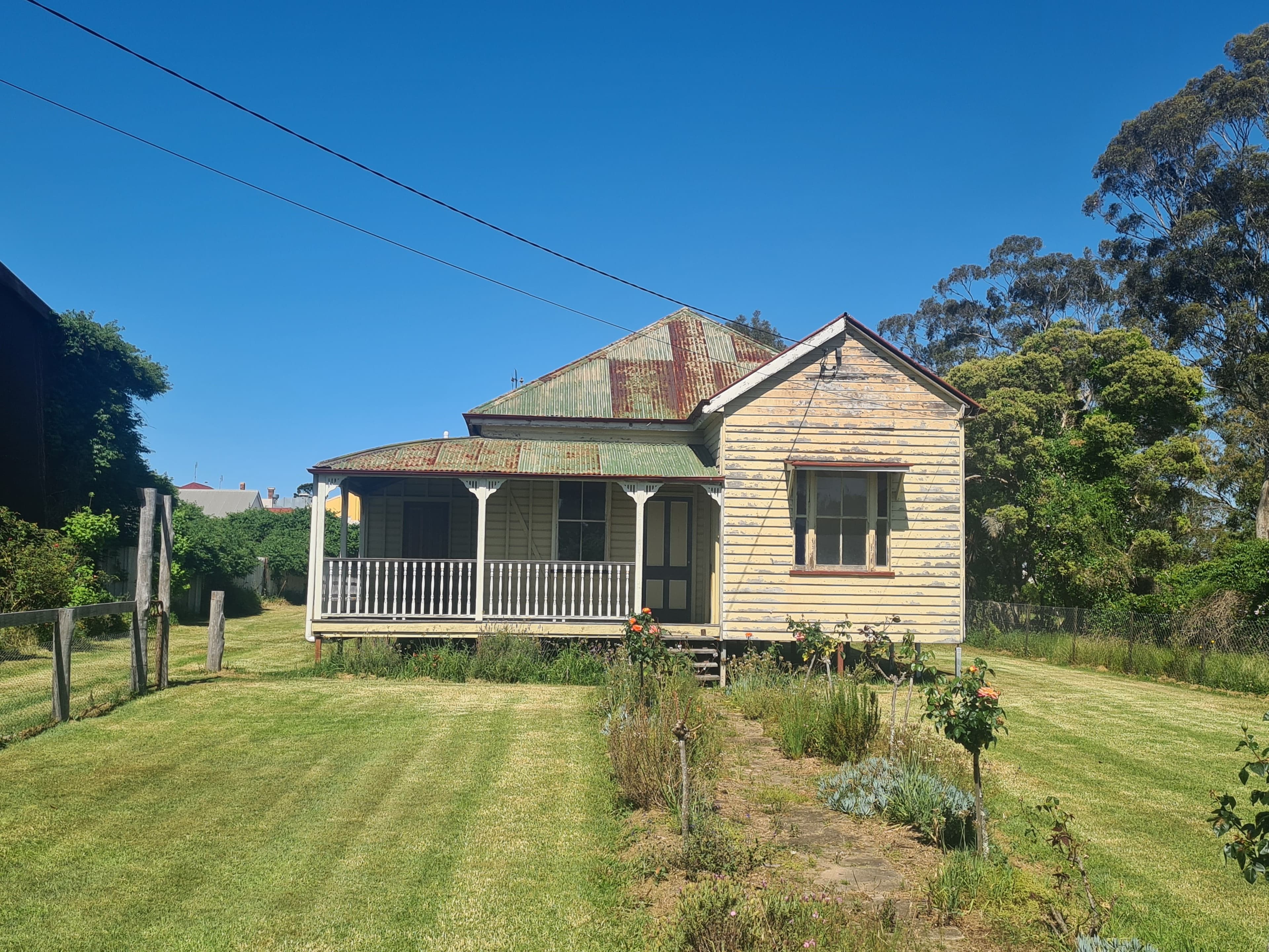 19 Esk Street, Crows Nest QLD 4355, Crows Nest - Image 1