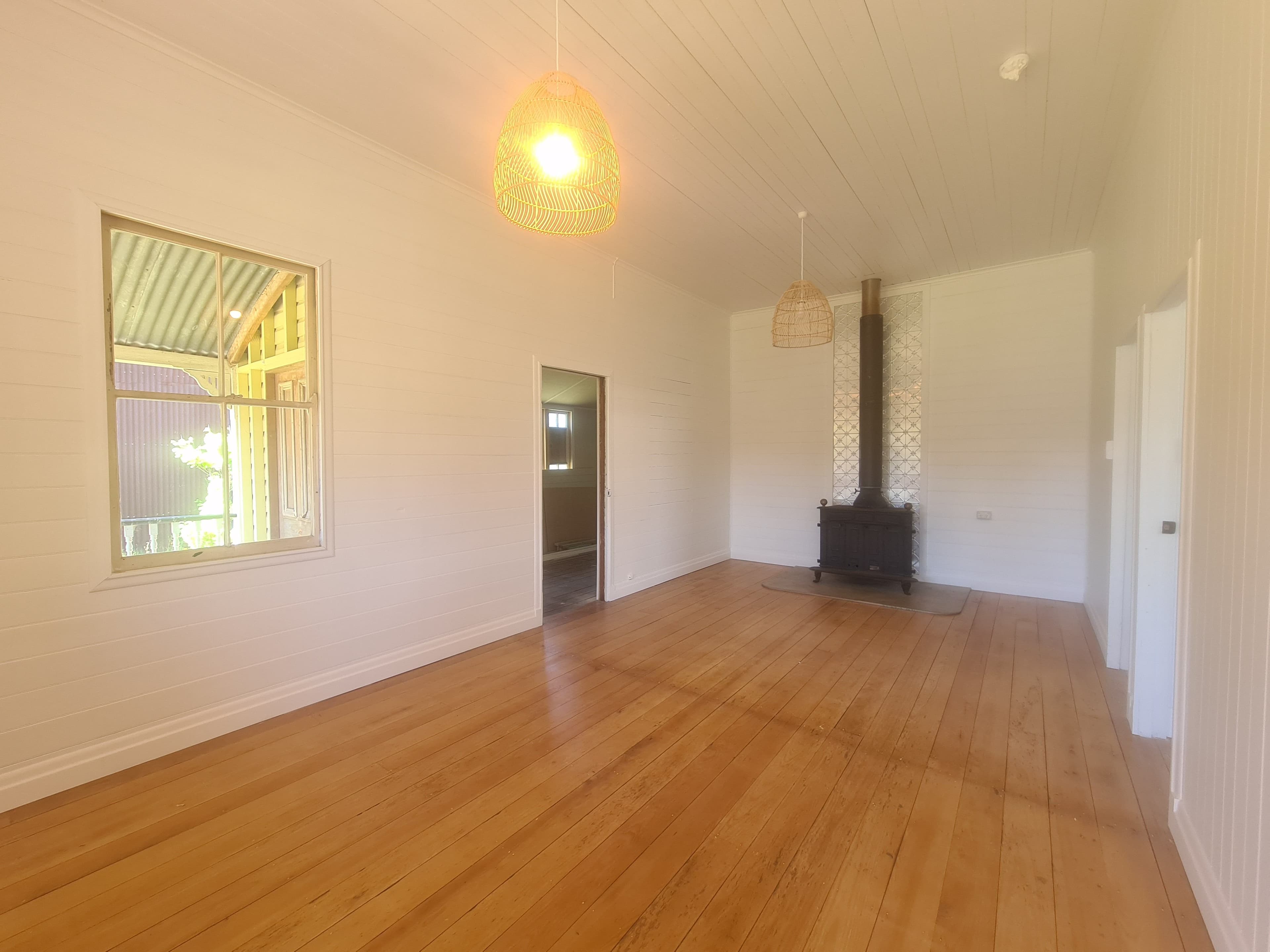 19 Esk Street, Crows Nest QLD 4355, Crows Nest - Thumbnail 4