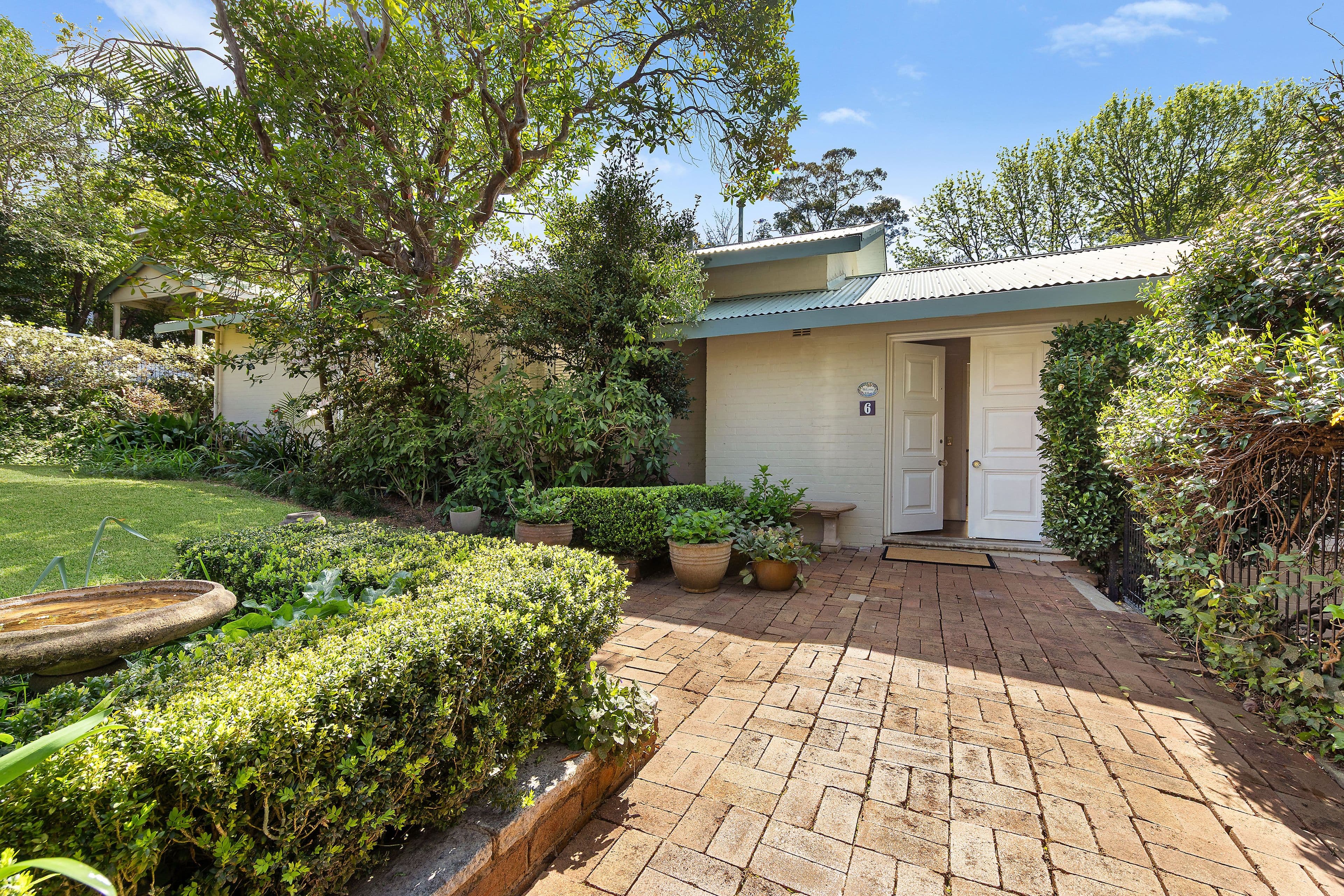 6 Arden Road, Pymble NSW 2073, Pymble - Image 1