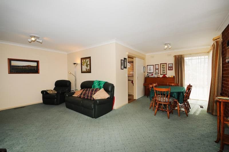 35 Howe Avenue, Dandenong North VIC 3175, Dandenong North - Thumbnail 4