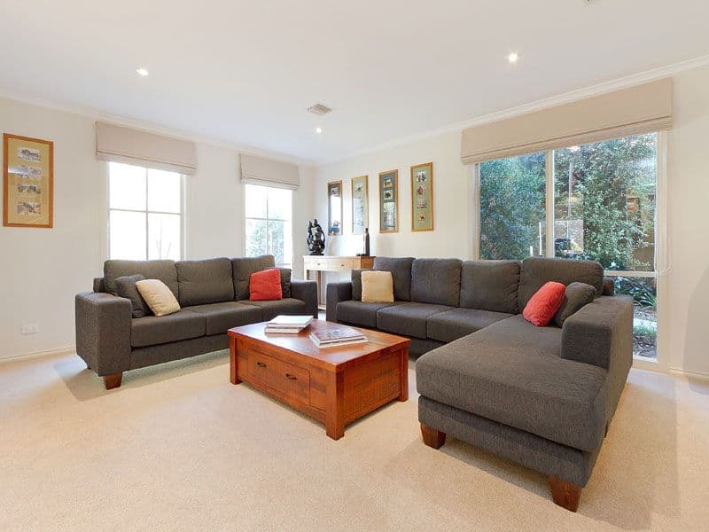 36 Higgins Close, DINGLEY VILLAGE VIC 3172, Dingley Village - Thumbnail 2