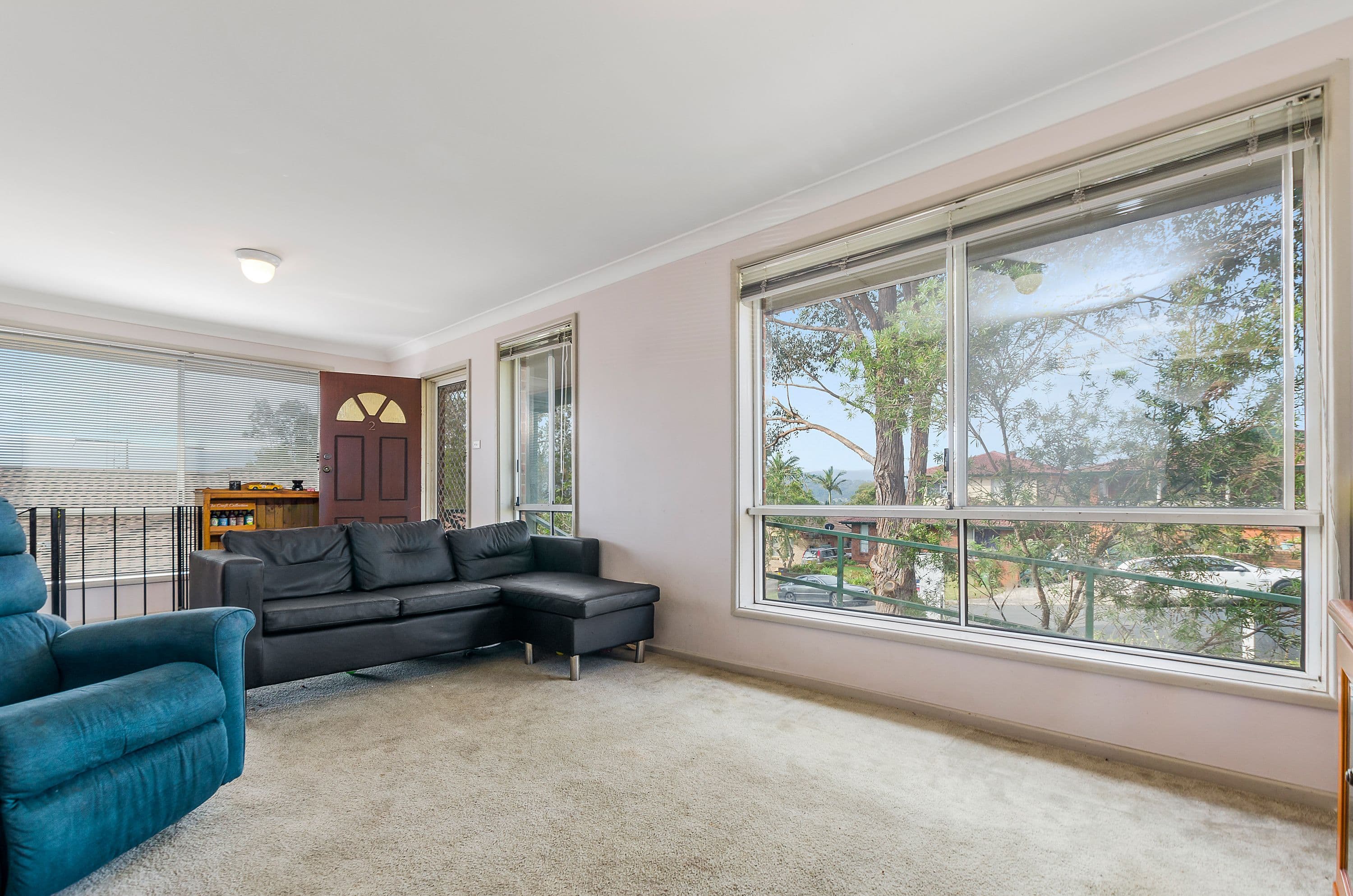 6 Darren Avenue, Kanahooka - Thumbnail 2