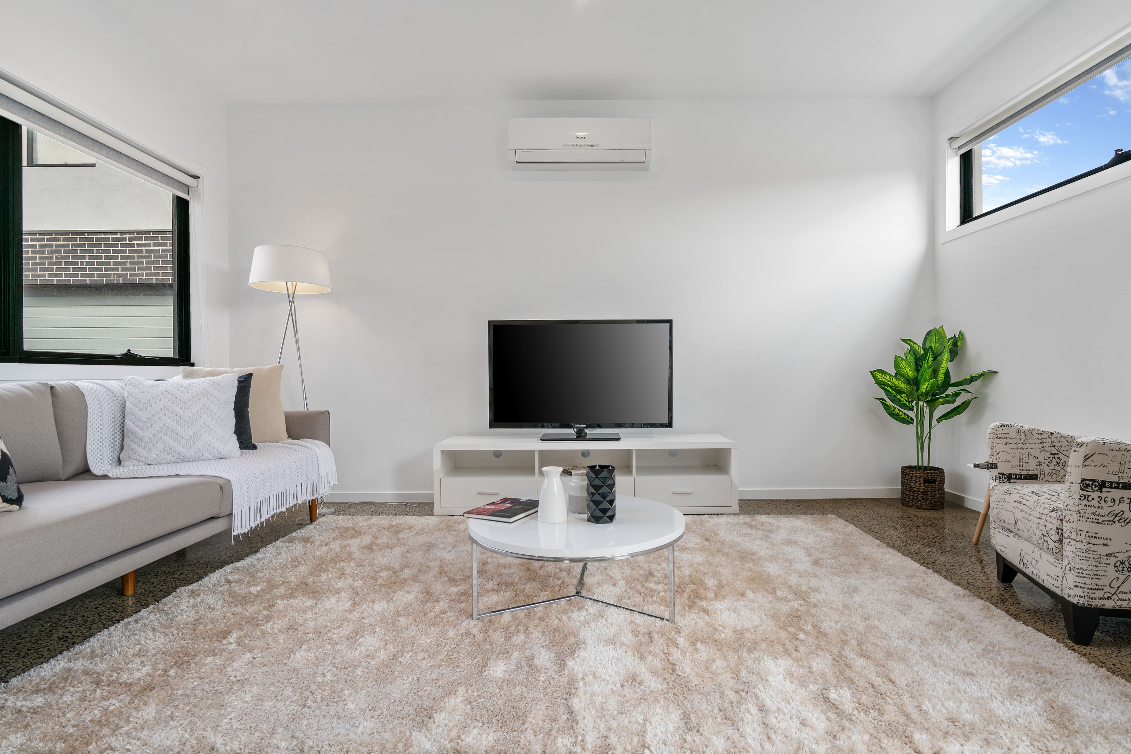 159 Greaves Street North, Werribee VIC 3030, Werribee - Thumbnail 2