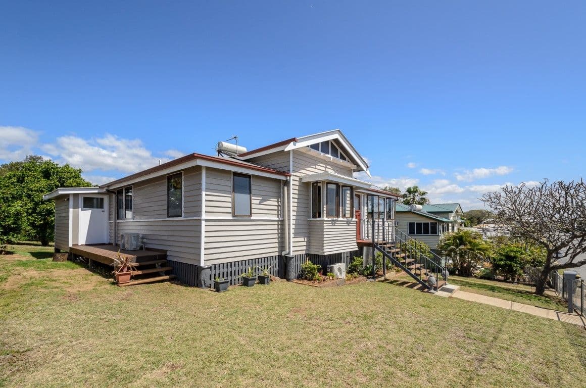 9 Worthington Street, West Gladstone QLD 4680, West Gladstone - Image 1