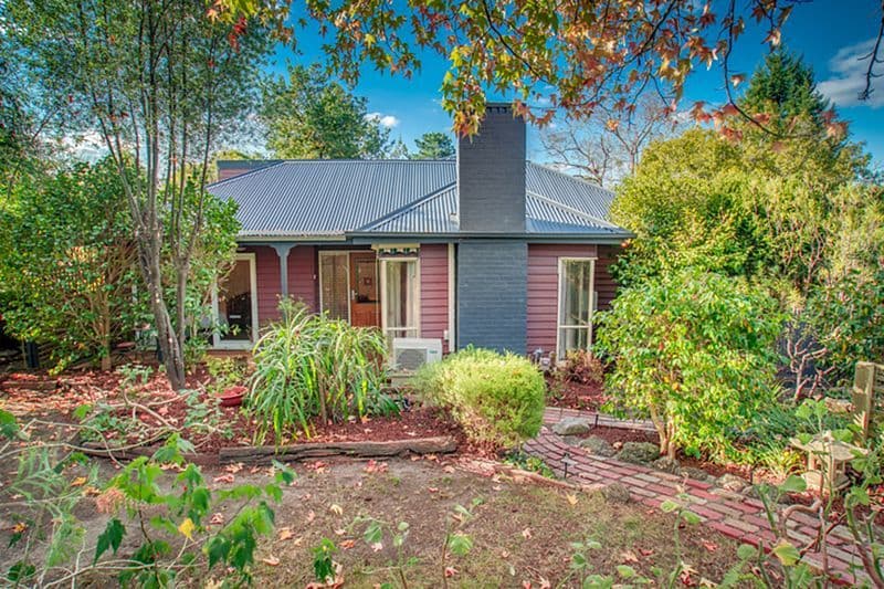 23 Burlock Avenue, Ringwood North VIC 3134, Ringwood North - Image 1