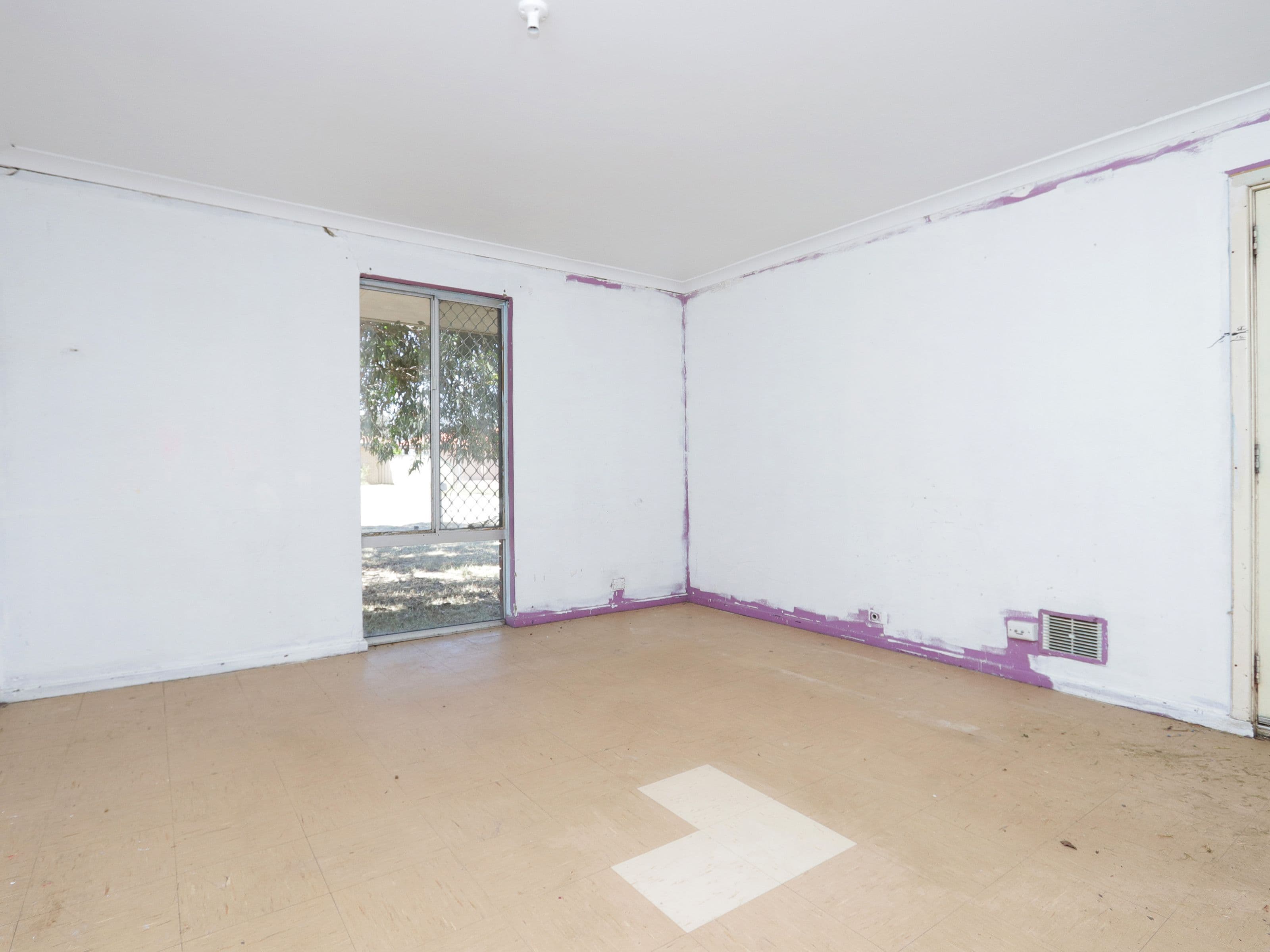 10 Glamorgan Street, East Cannington WA 6107, East Cannington - Thumbnail 4