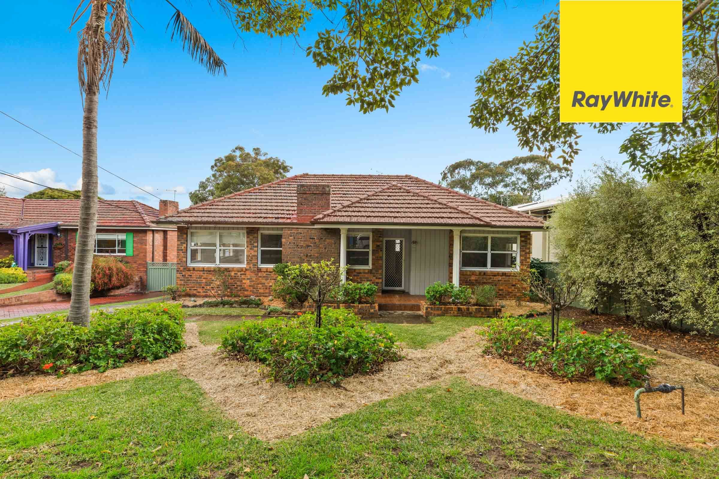 27 Downing Street, Epping - Image 1