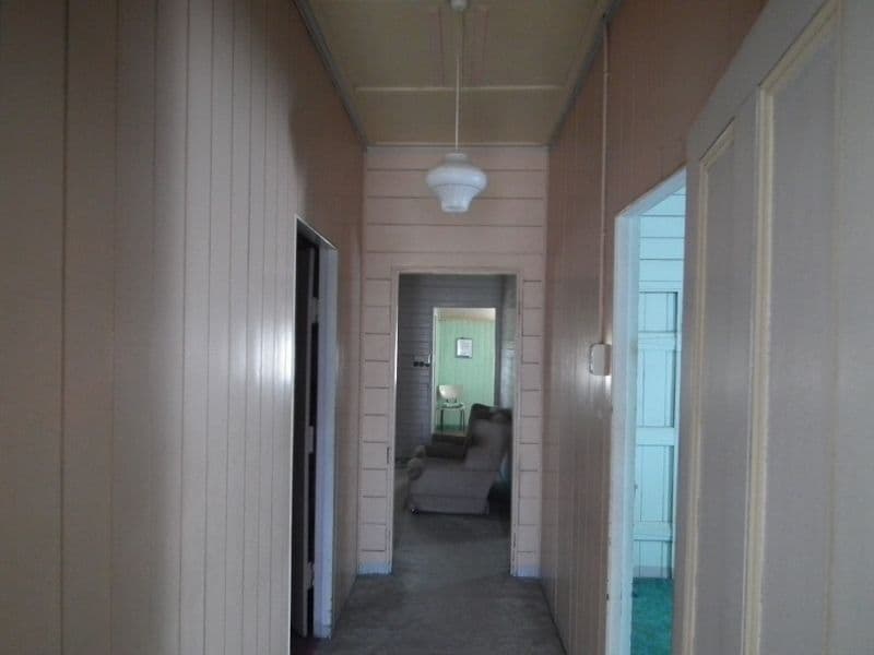 213 Tooley Street, Maryborough QLD 4650, Maryborough - Thumbnail 7