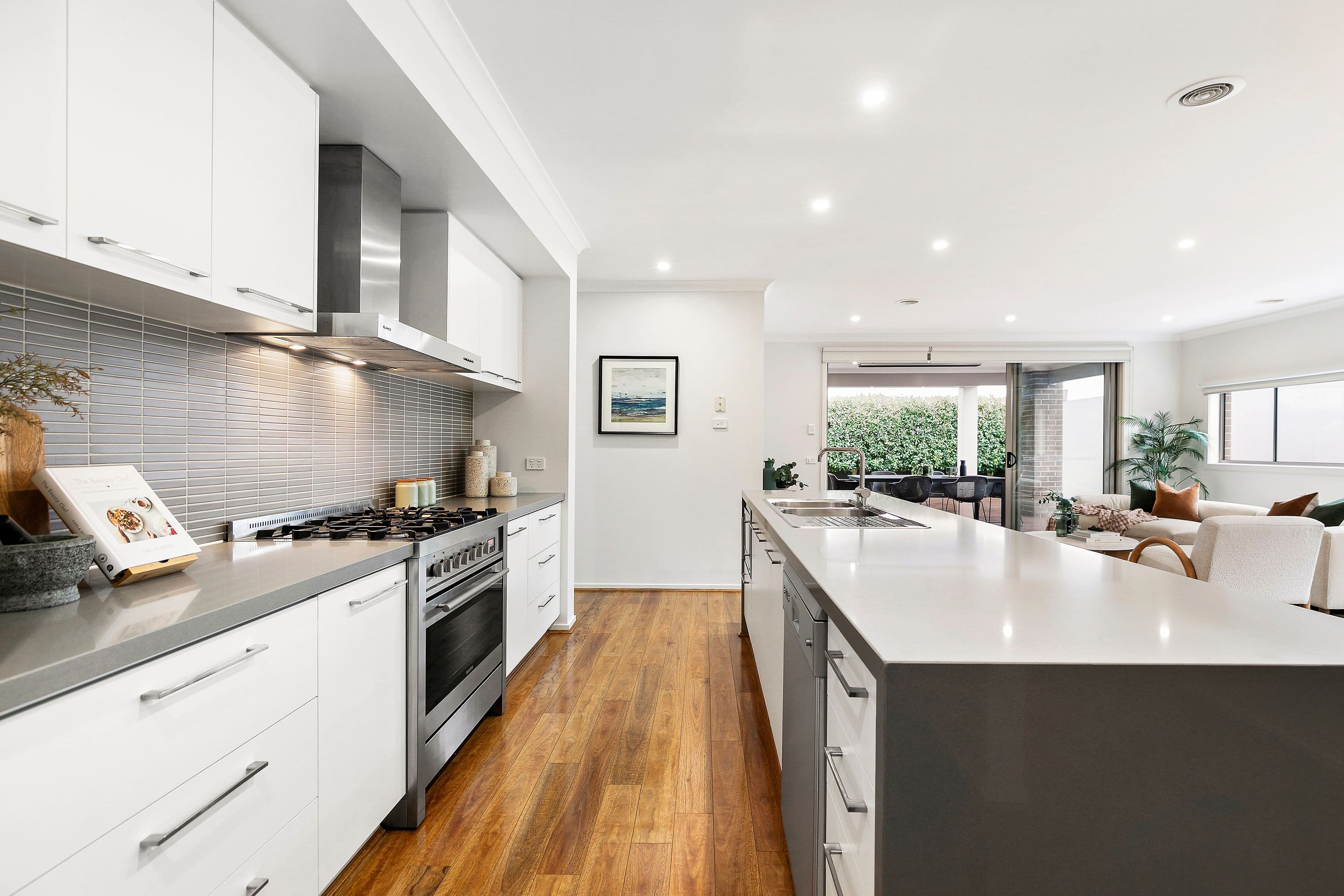 25 Scarlet Drive, Greenvale VIC 3059, Greenvale - Thumbnail 6
