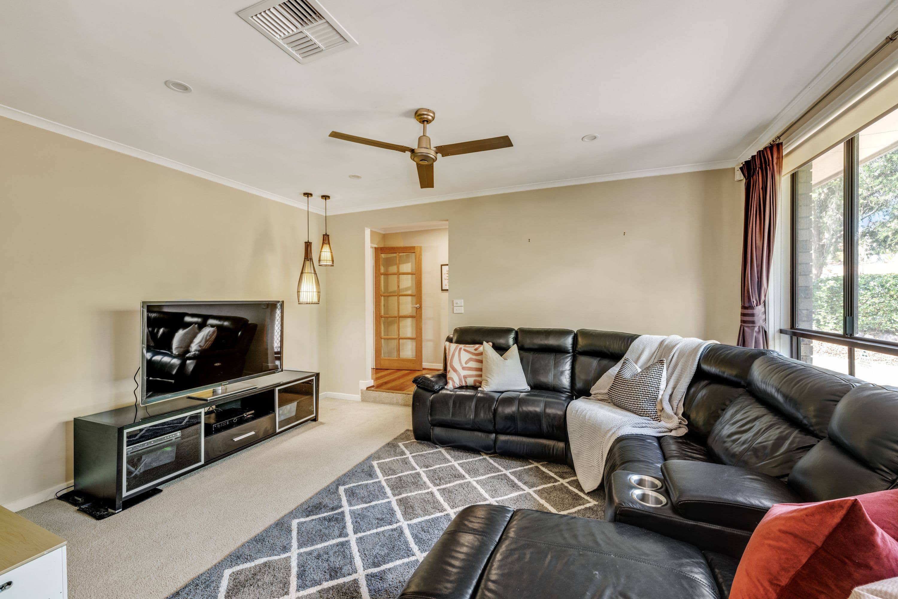 10 Ingram Street, Gowrie ACT 2904, Gowrie - Thumbnail 4