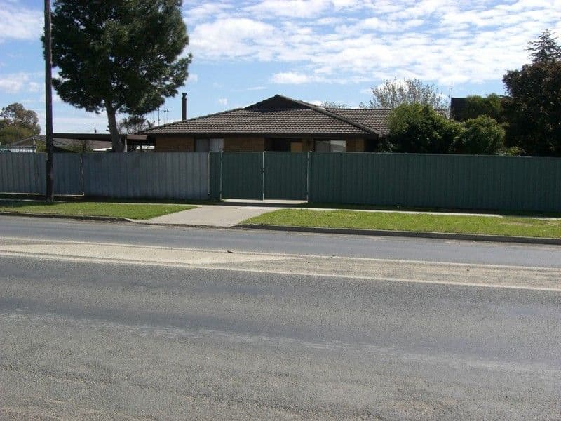 400 Harfleur Street, DENILIQUIN NSW 2710, Deniliquin - Image 1