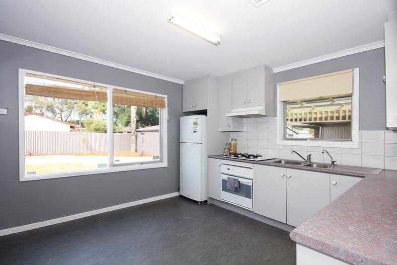 13  Heathersett Drive, SALISBURY PARK SA 5109, Salisbury Park - Thumbnail 4