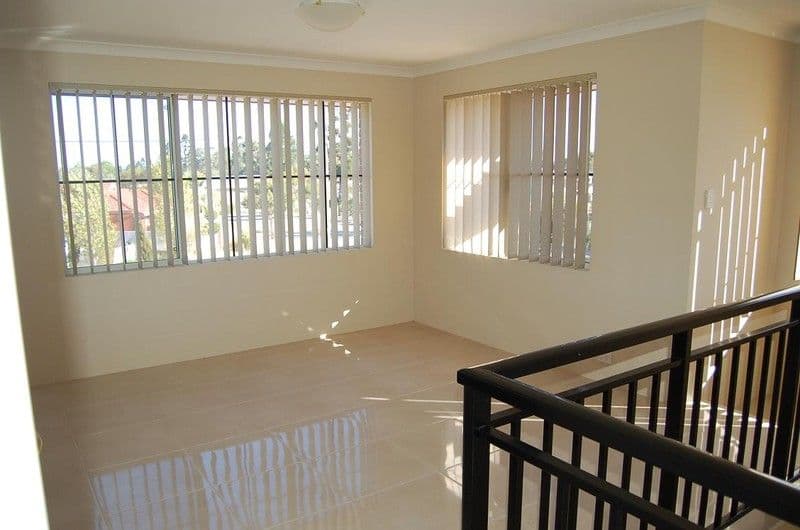 114 Rutland Avenue, LATHLAIN WA 6100, Lathlain - Thumbnail 2