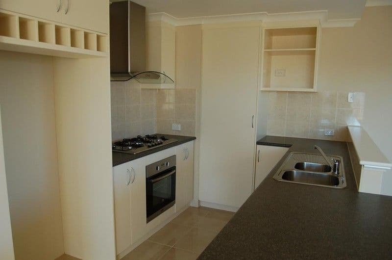 114 Rutland Avenue, LATHLAIN WA 6100, Lathlain - Thumbnail 3