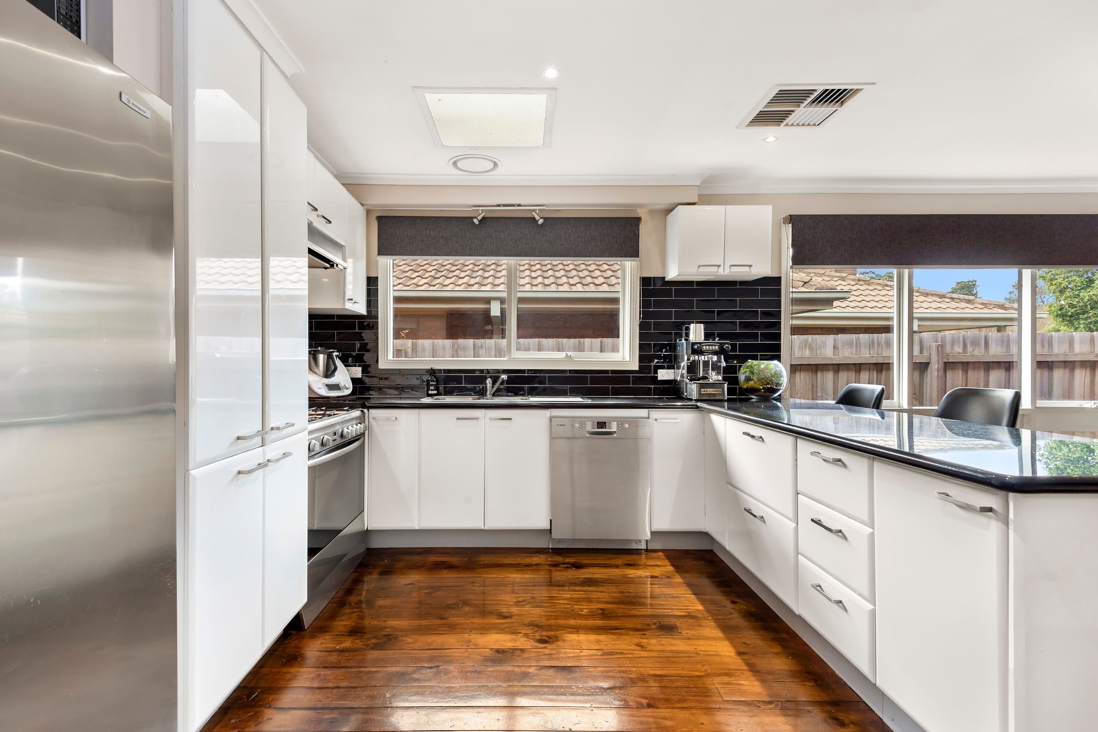 5 Netherplace Drive, Frankston VIC 3199, Frankston - Thumbnail 3