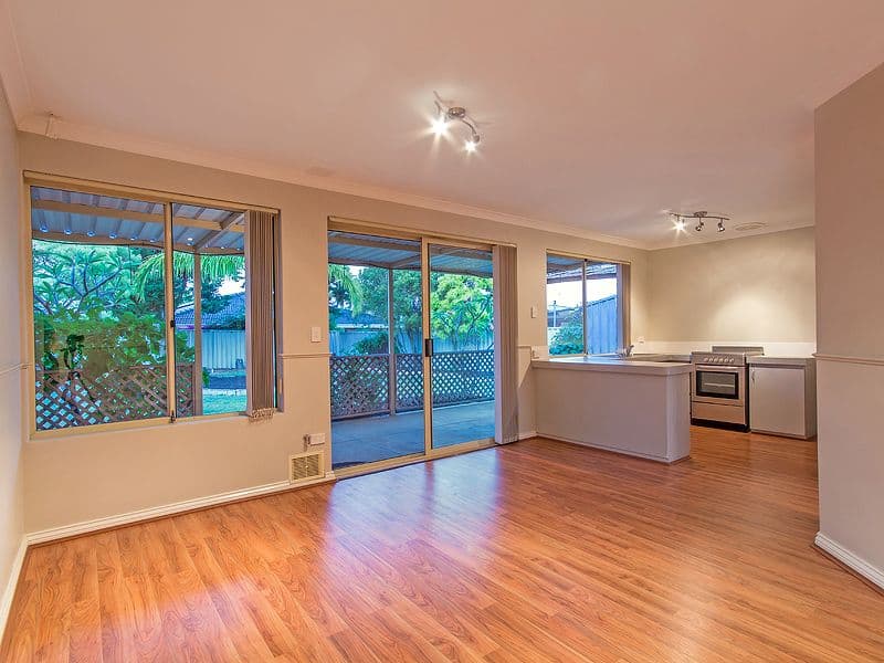 48 Cuthbertson Drive, COOLOONGUP WA 6168, Cooloongup - Thumbnail 3