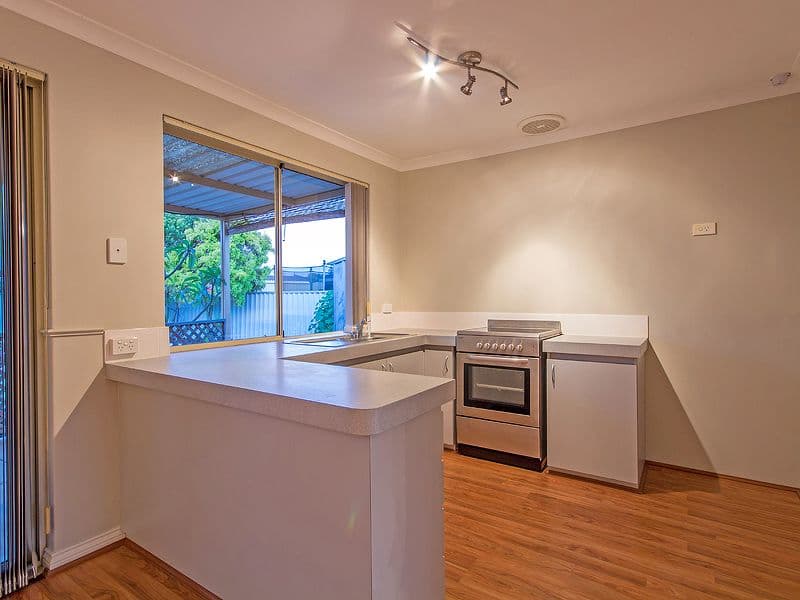 48 Cuthbertson Drive, COOLOONGUP WA 6168, Cooloongup - Thumbnail 4