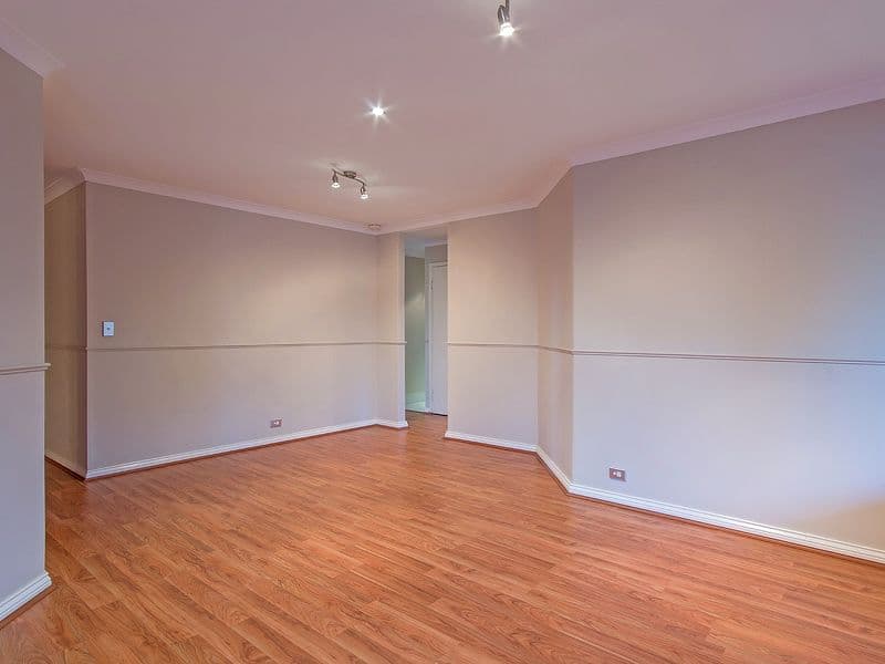 48 Cuthbertson Drive, COOLOONGUP WA 6168, Cooloongup - Thumbnail 7